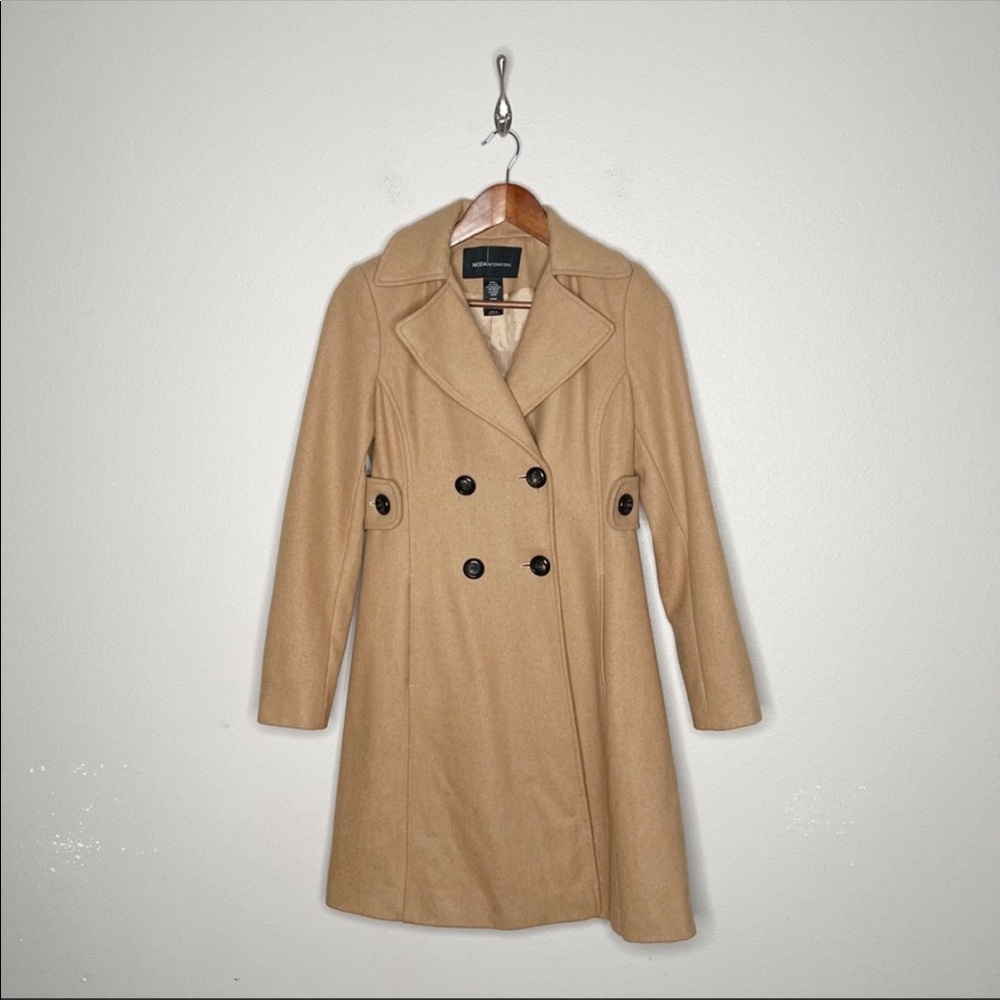 NWOT Moda International Tan Camel Buttoned Trench Coat